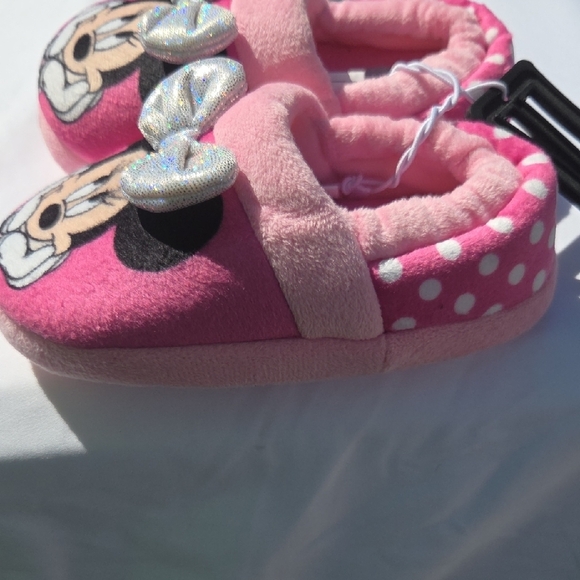 Disney Pink Minnie Mouse Slippers with Glittery Bow - Picture 3 of 6